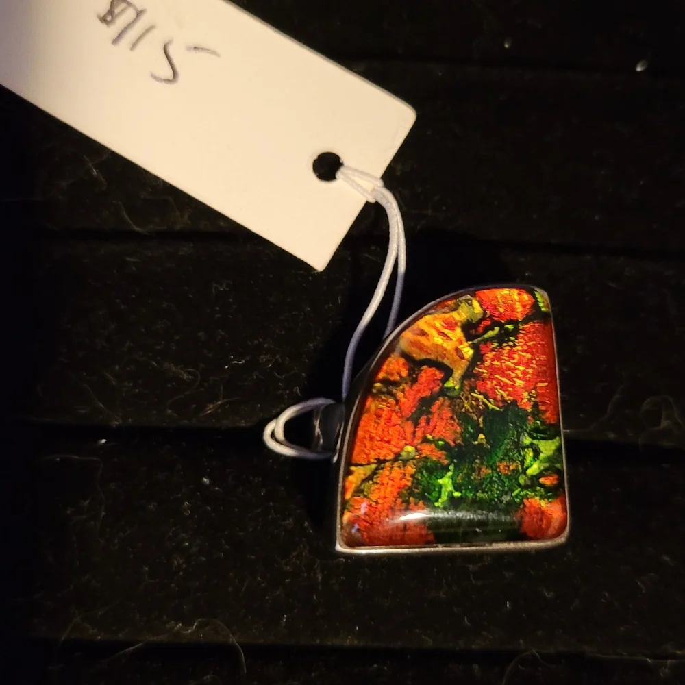 Dichroic Glass Statement Ring,  sz 7.75; set in sterling silver - Picture 3 of 9